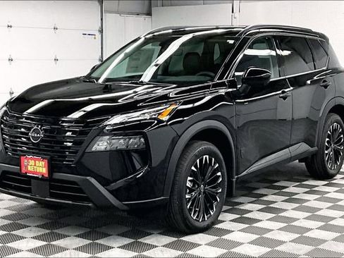 New 2026 Nissan Rogue SV FWD image 3