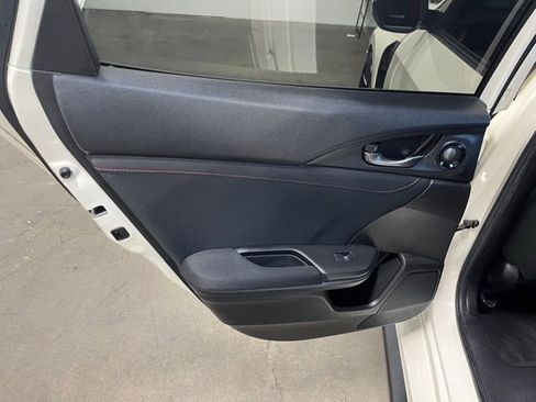 Used 2019 Honda Civic Type R image 19