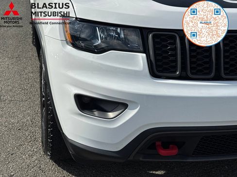 Used 2019 Jeep Grand Cherokee Trailhawk AWD/4WD image 21