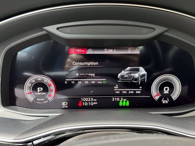 Used 2026 Audi Q8 Premium Plus AWD/4WD image 18