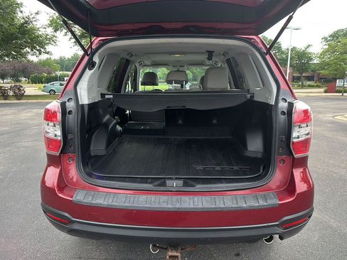 Used 2014 Subaru Forester 2.5i Limited AWD/4WD image 14