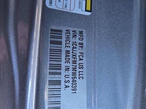 Used 2021 Jeep Wrangler Unlimited Rubicon image 43