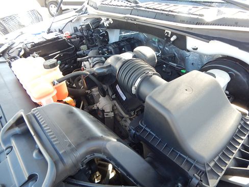 Used 2017 Ford F150 XL w/ Equipment Group 101A Mid RWD image 25