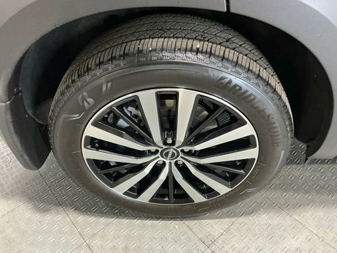 Used 2024 Nissan Pathfinder Platinum w/ Cargo Package image 50