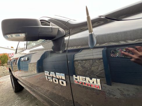 Used 2018 RAM 1500 Big Horn image 5