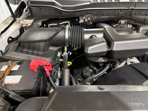 Used 2019 Ford F250 XL w/ Power Equipment Group AWD/4WD image 23