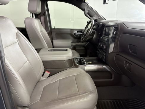 Used 2020 Chevrolet Silverado 1500 LTZ w/ LTZ Premium Package image 13