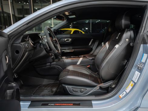 Used 2022 Ford Mustang Shelby GT500 RWD image 9