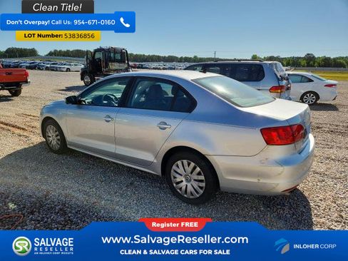 Used 2014 Volkswagen Jetta SE FWD image 3