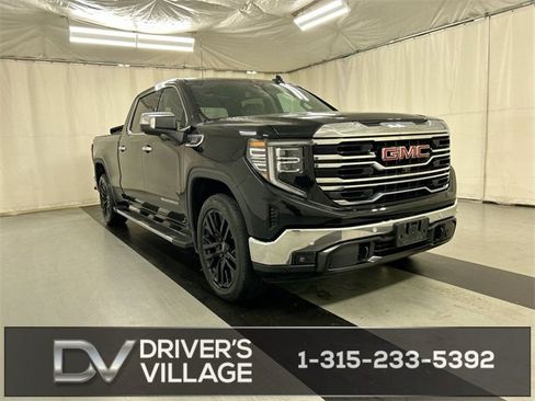 Used 2022 GMC Sierra 1500 SLT w/ SLT Premium Plus Package image 1
