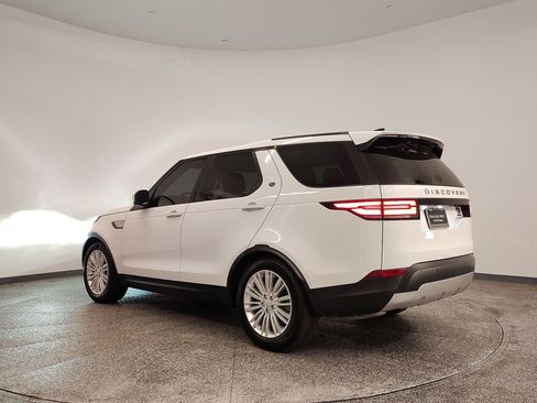 Used 2018 Land Rover Discovery HSE Luxury image 3