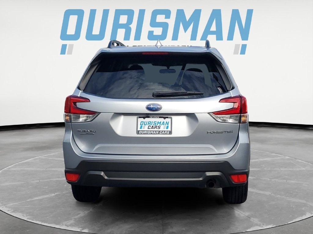 Certified 2023 Subaru Forester Premium AWD/4WD image 5