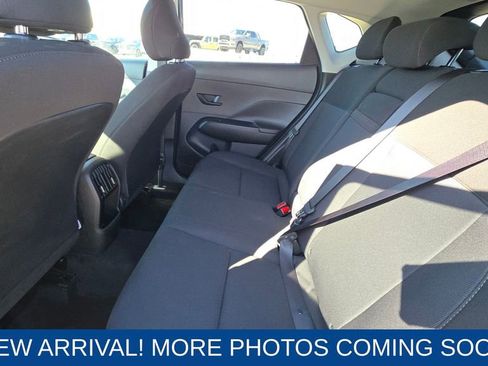 Used 2025 Hyundai Kona SEL image 13