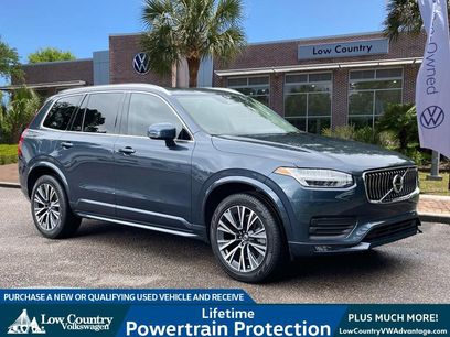 Used 2022 Volvo XC90 T6 Momentum w/ Advanced Package