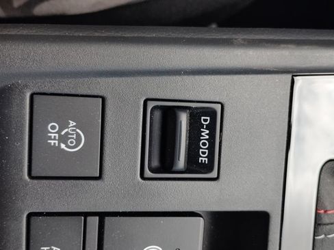 New 2026 Nissan Sentra SR w/ Floor Mat Package FWD image 8