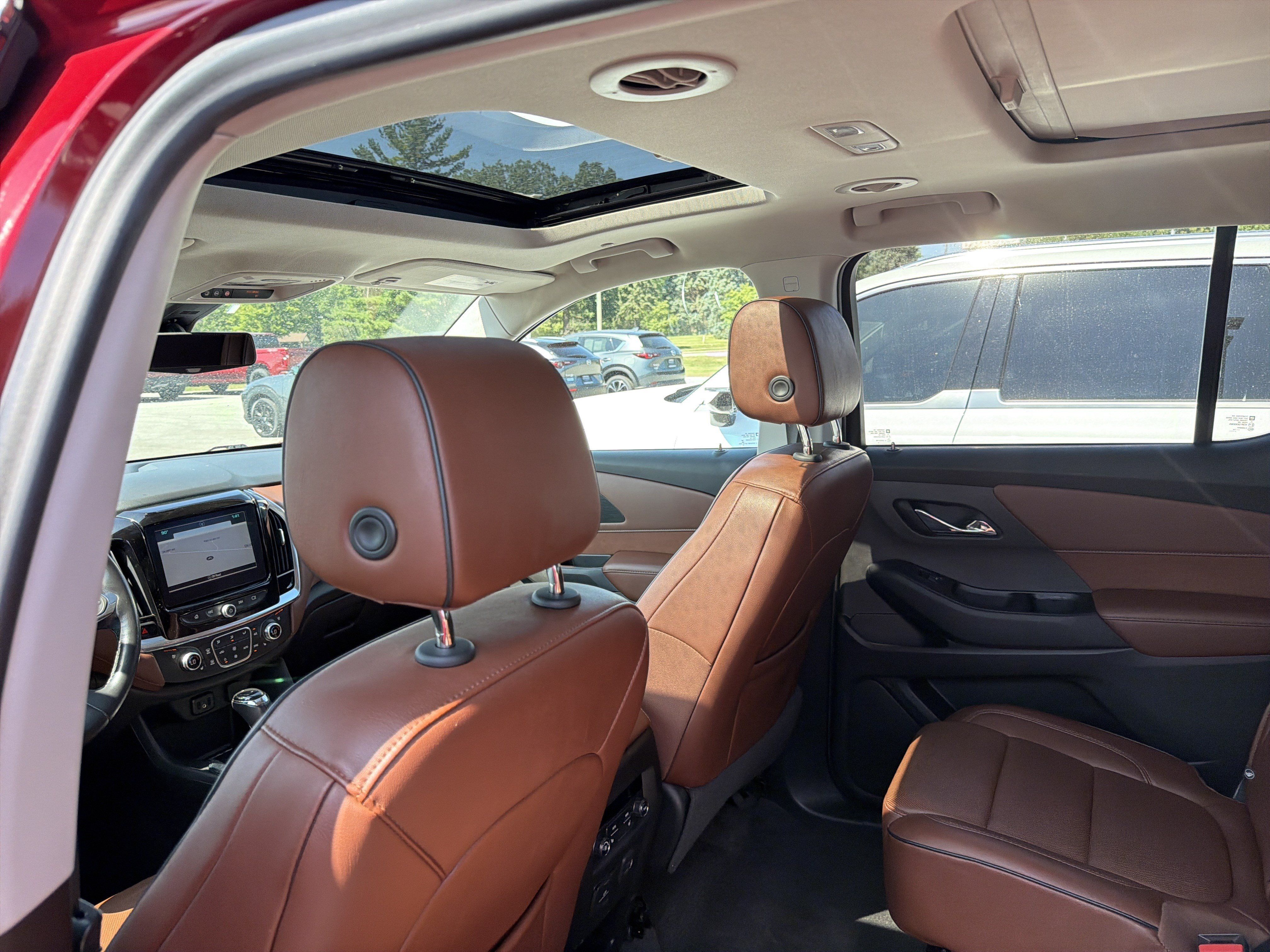 Used 2018 Chevrolet Traverse High Country AWD/4WD image 50