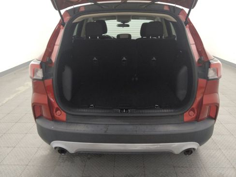 Used 2020 Ford Escape SE FWD image 29