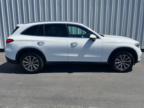Used 2023 Mercedes-Benz GLC 300 image 7