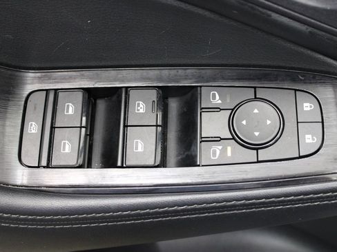 Certified 2024 Nissan Rogue SV AWD/4WD image 17