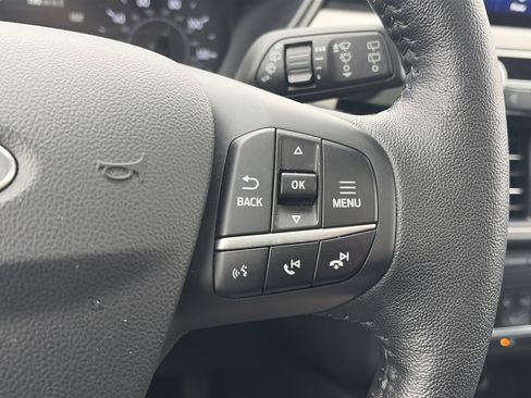 Used 2020 Ford Escape SEL image 23