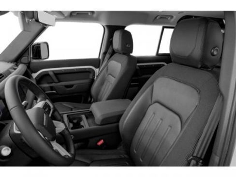 Used 2021 Land Rover Defender 110 SE image 9