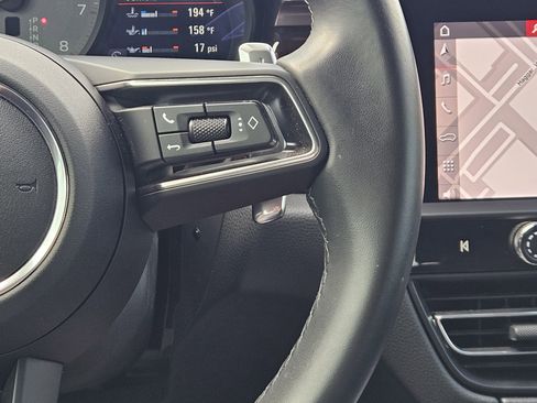 Certified 2024 Porsche Macan S image 27