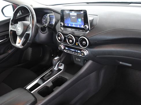 Used 2021 Nissan Sentra SV image 27