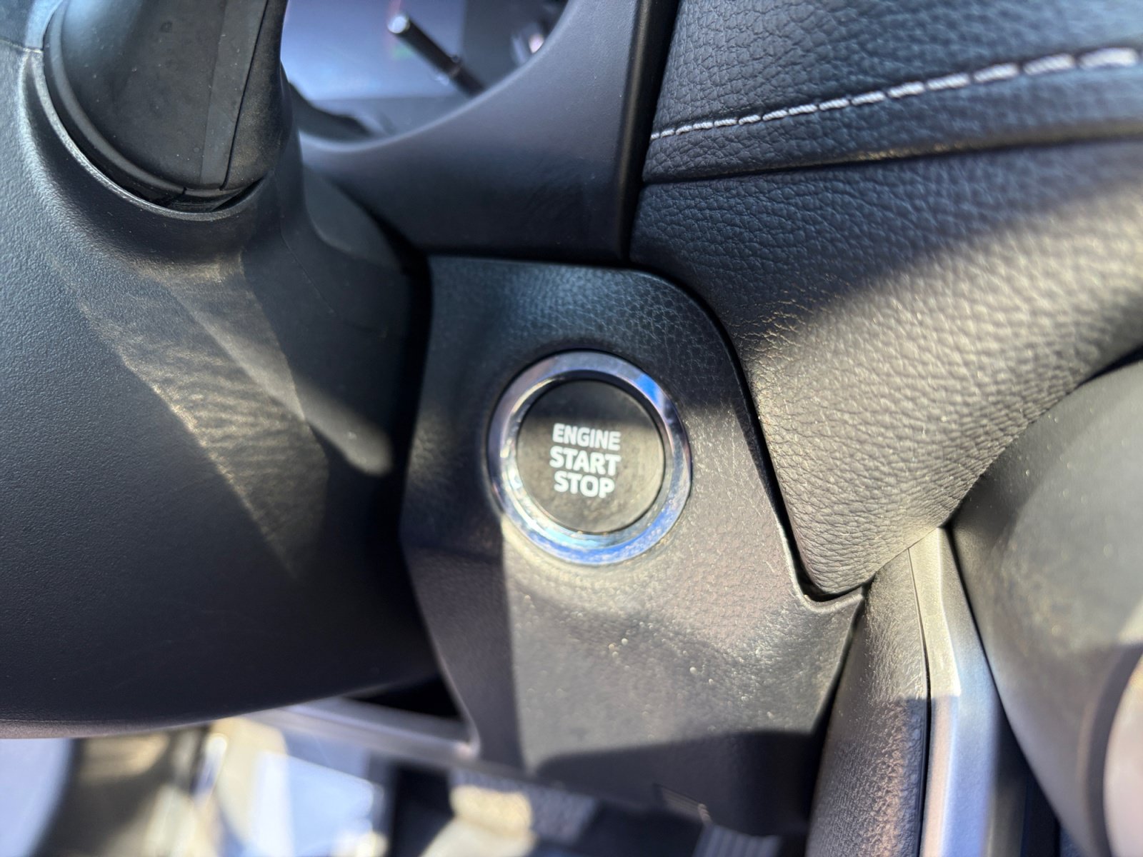 Used 2023 Toyota RAV4 XLE Premium AWD/4WD image 20