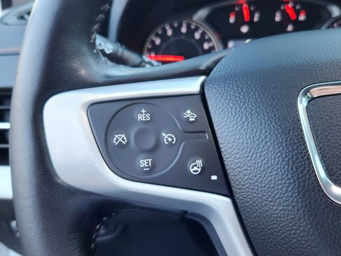 Used 2021 GMC Terrain SLT FWD image 10