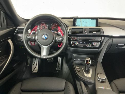 Used 2017 BMW 330i Gran Turismo xDrive image 9
