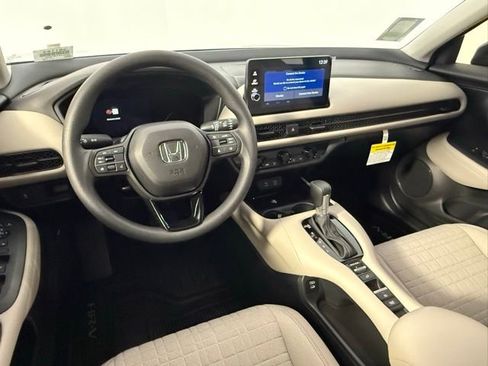 Used 2026 Honda HR-V LX image 38
