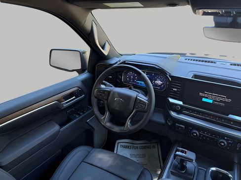 New 2026 Chevrolet Silverado 1500 High Country w/ Midnight Edition AWD/4WD image 9