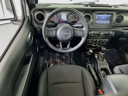 Used 2023 Jeep Gladiator Sport image 20