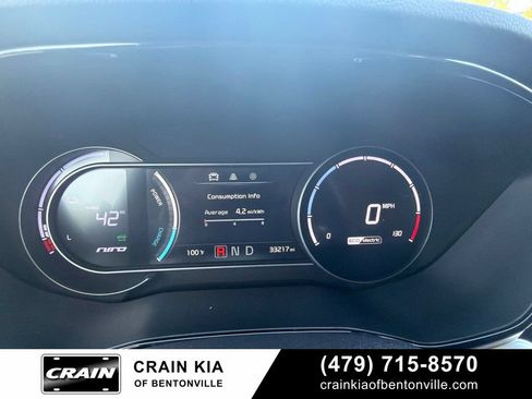 Certified 2022 Kia Niro EX FWD image 24
