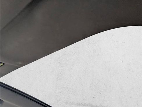 Certified 2023 BMW 760i xDrive image 12