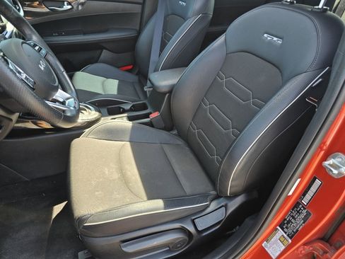 Used 2023 Kia Forte GT-Line w/ GT-Line Premium Package FWD image 25