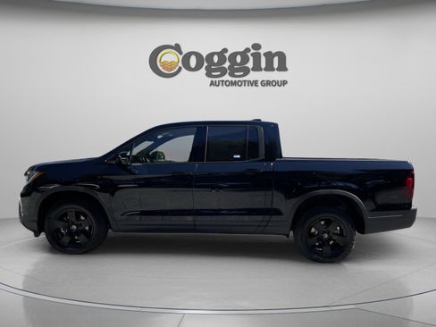 New 2026 Honda Ridgeline Black Edition image 3