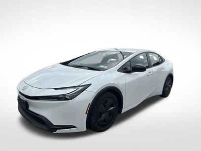 Used 2024 Toyota Prius LE