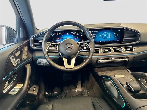 Certified 2022 Mercedes-Benz GLE 350 4MATIC w/ 3rd Row Seat Package image 24