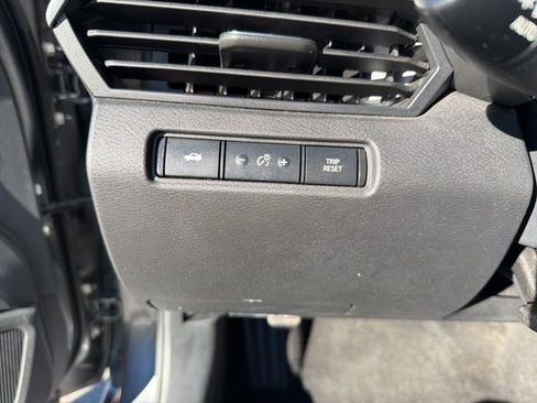 Used 2024 Nissan Altima 2.5 SR image 12