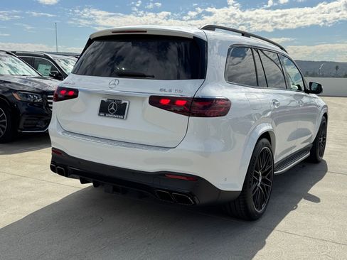 New 2025 Mercedes-Benz GLS 63 AMG 4MATIC image 9