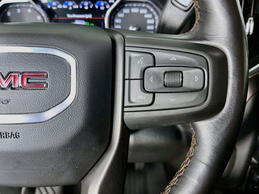 Used 2022 GMC Sierra 1500 AT4 w/ AT4 Premium Package AWD/4WD image 16