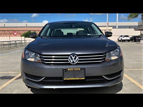 Used 2013 Volkswagen Passat 2.5 SE FWD image 2