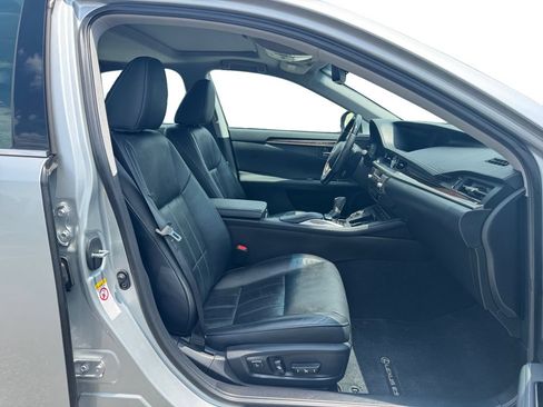 Used 2017 Lexus ES 350 FWD image 15