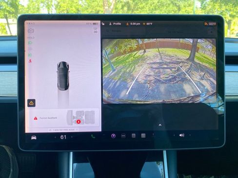 Used 2018 Tesla Model 3 Mid Range image 22