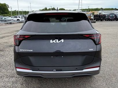 New 2026 Kia Sportage EX