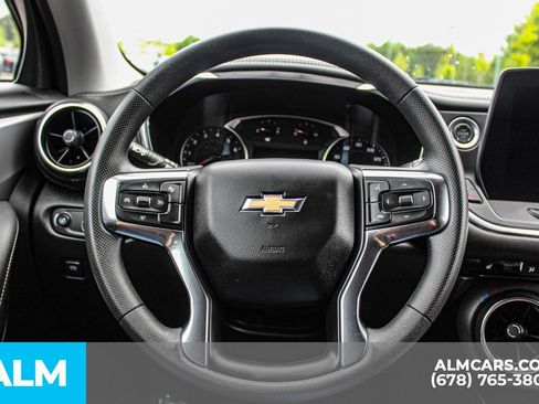 Used 2025 Chevrolet Blazer LT FWD image 24