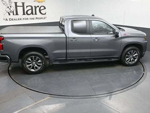 Used 2019 Chevrolet Silverado 1500 RST AWD/4WD image 37
