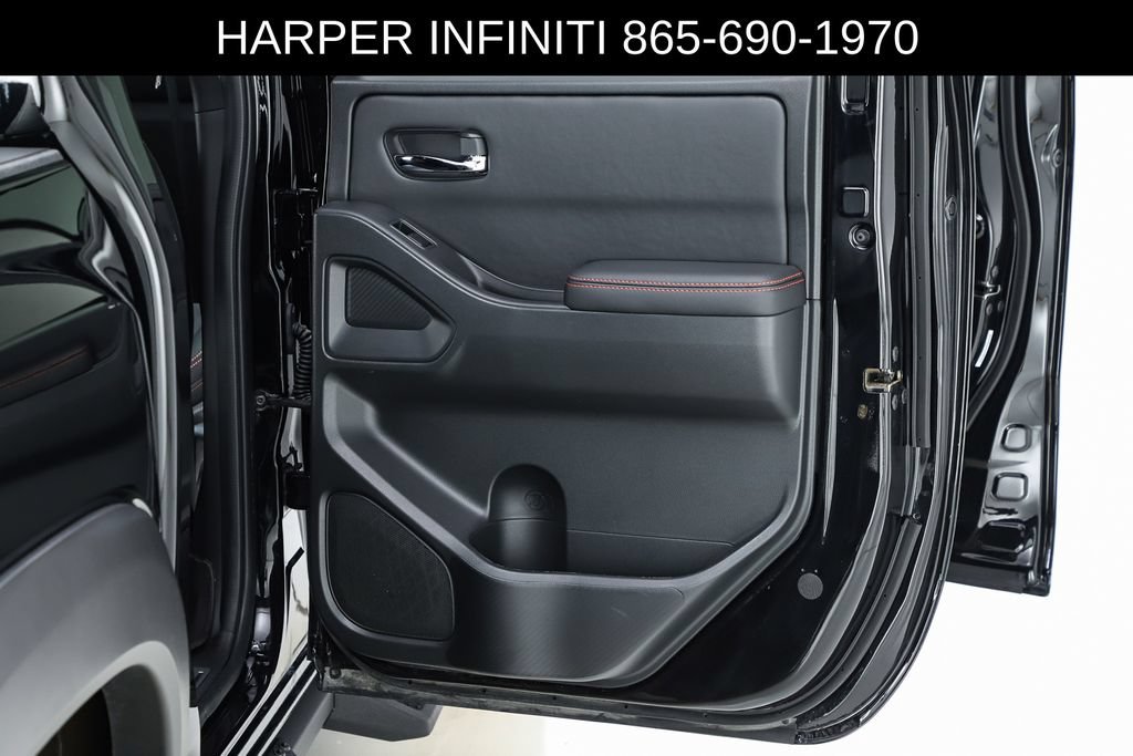 Used 2023 Nissan Frontier PRO-4X w/ Pro Convenience Package AWD/4WD image 30