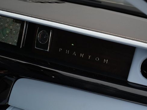 Certified 2024 Rolls-Royce Phantom Sedan w/ The Phantom Package RWD image 49